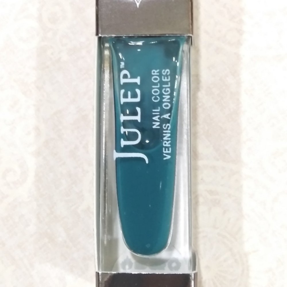 Julep Caribbean Green Blue Nails